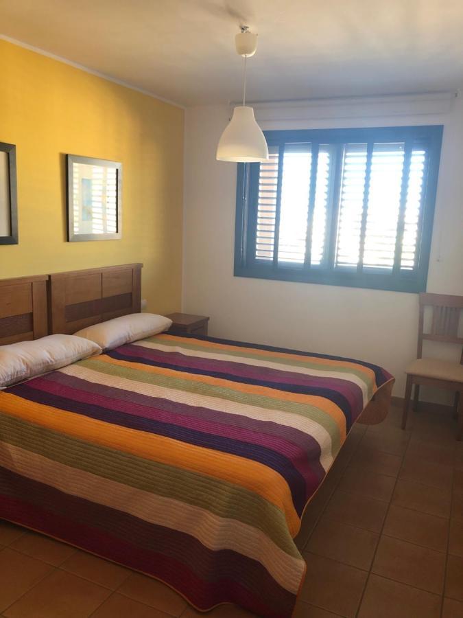 2 Bedroom With Parking, Wifi, Views & Heated Pool Playa Paraiso  Buitenkant foto